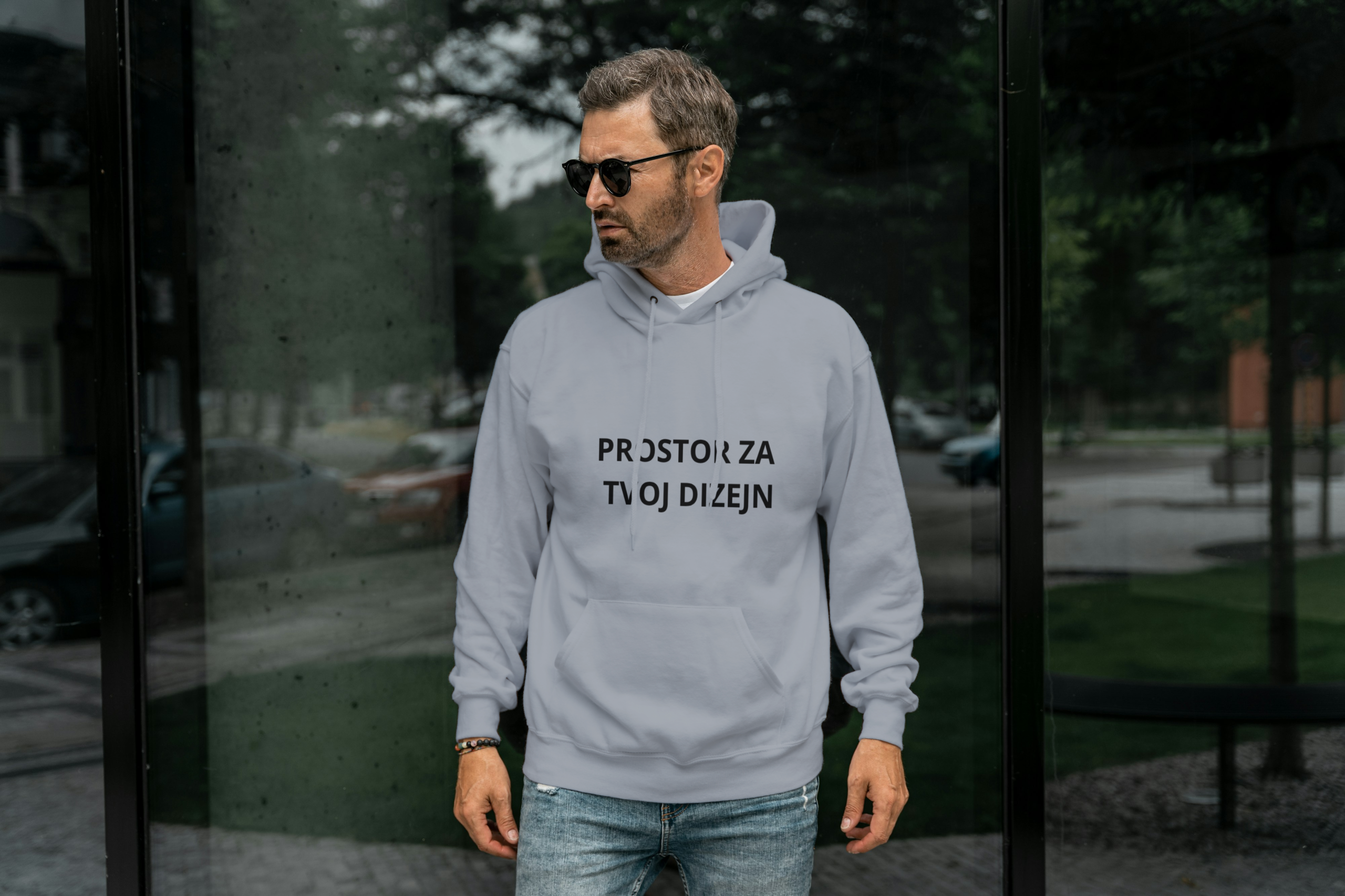 Pulover s tiskom po želji